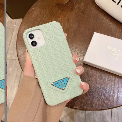 Snake Pattern iPhone Cover: Luxury Design