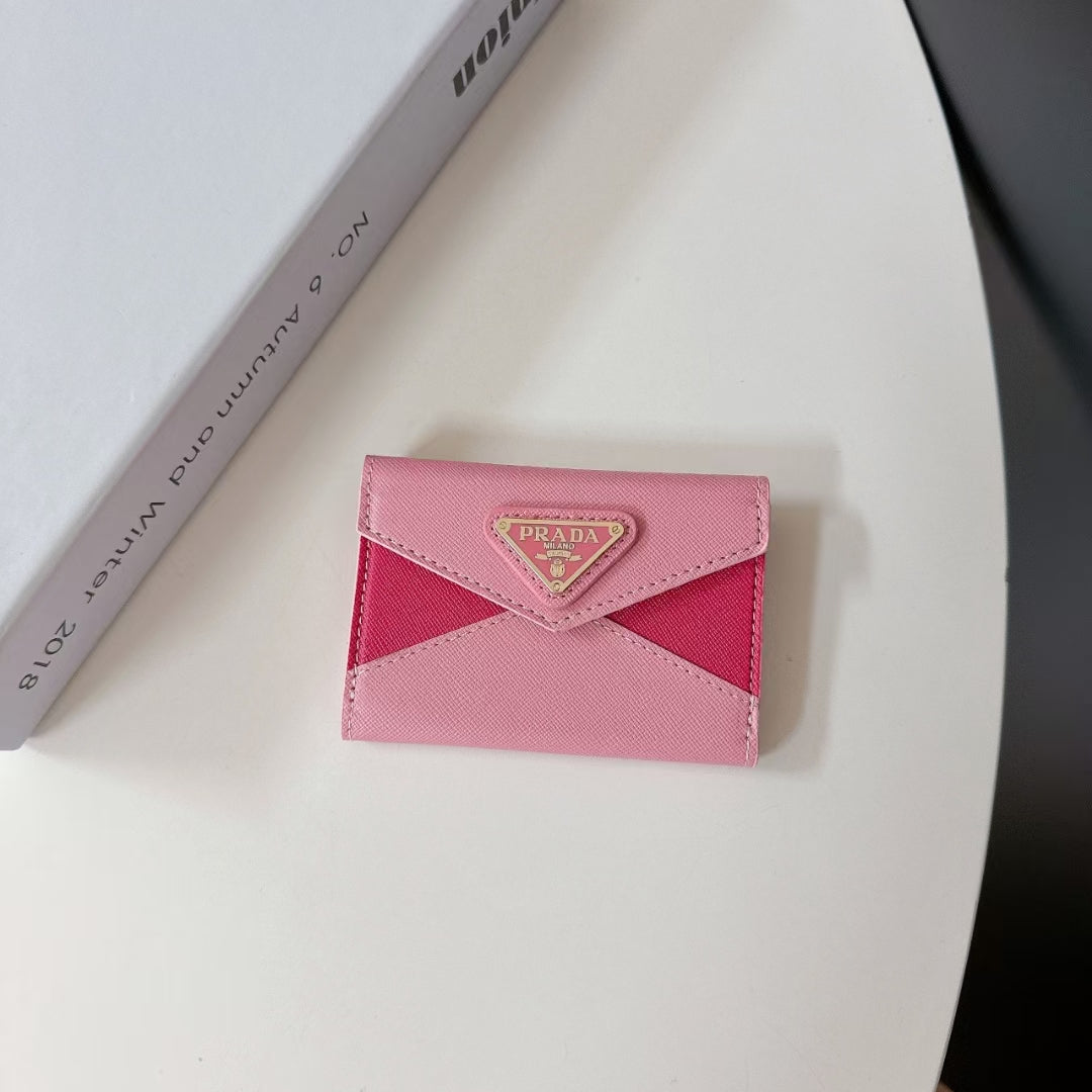 Multiple card slots for convenient organization