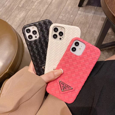Snake Pattern iPhone Cover: Luxury Design