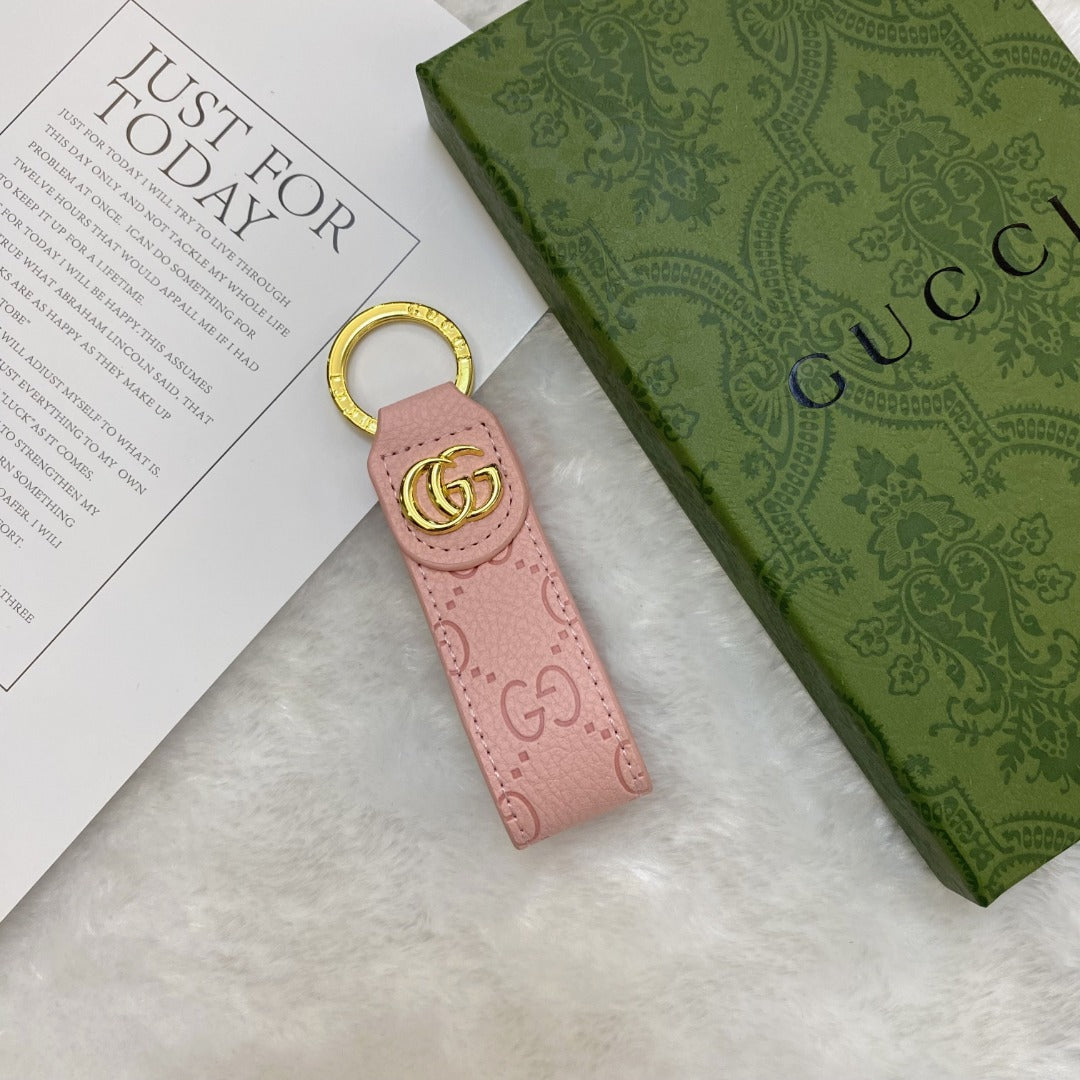 Elegant Key Accessory with Iconic GG Logo