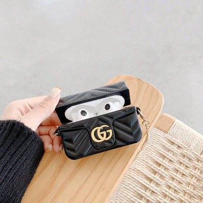 Designer GUCCI case for AirPods with elegant detailin